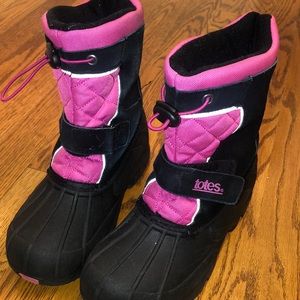 Girls Totes size 2 like new